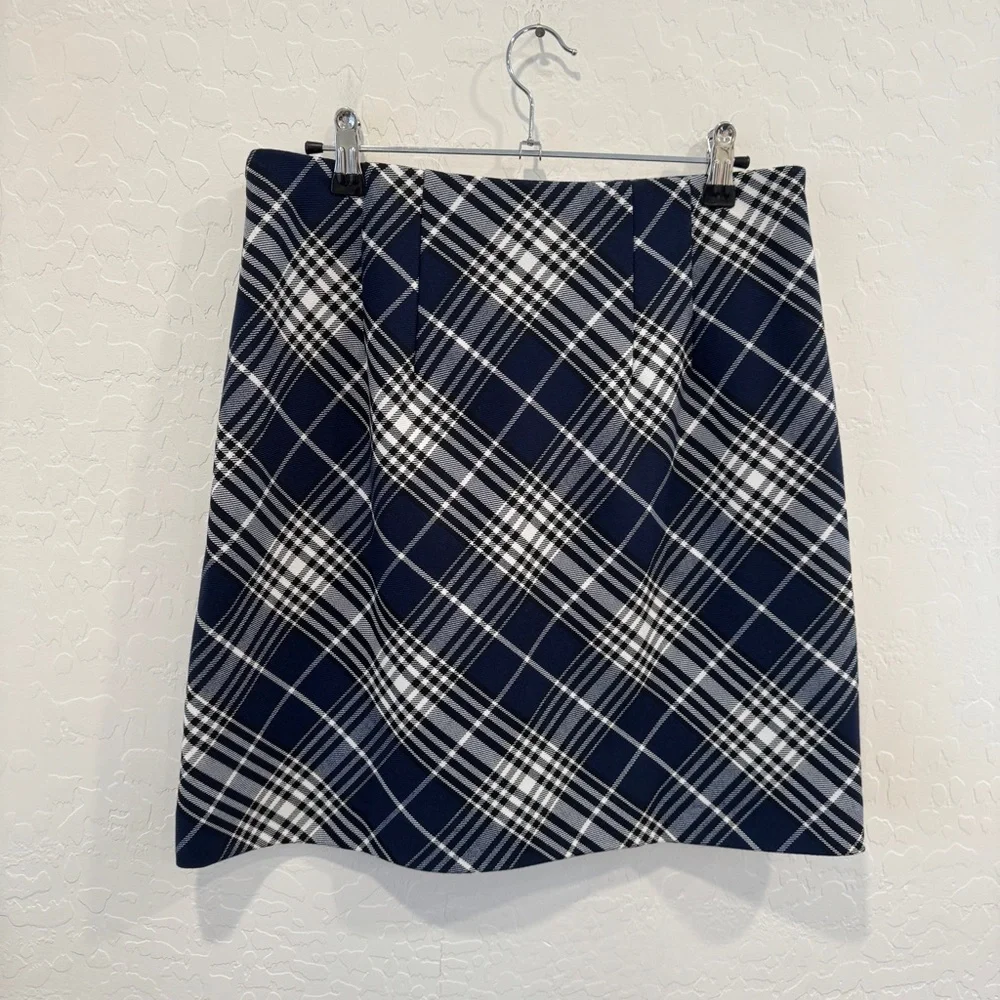 Ann Taylor ann taylor